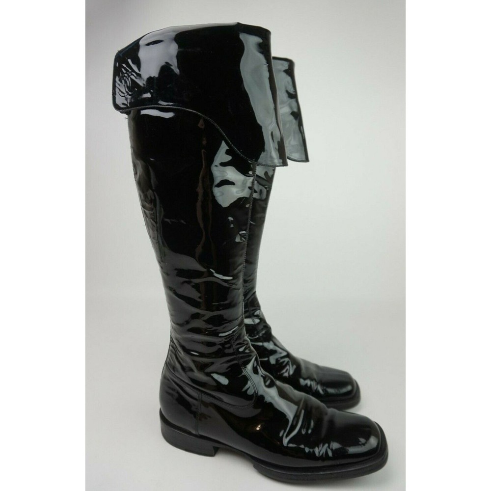 Chanel Women's Black Patent Leather Over The Knee CC Boots Size 36 - Picture 3 of 12